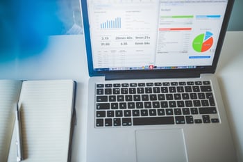 Avec les statistiques calculées, simplifiez-vous la lecture des données Google Analytics !